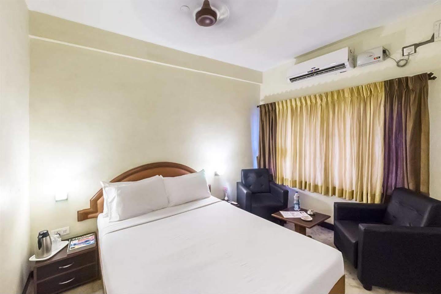 Hôtel Senthil Residency à Dindigul Extérieur photo